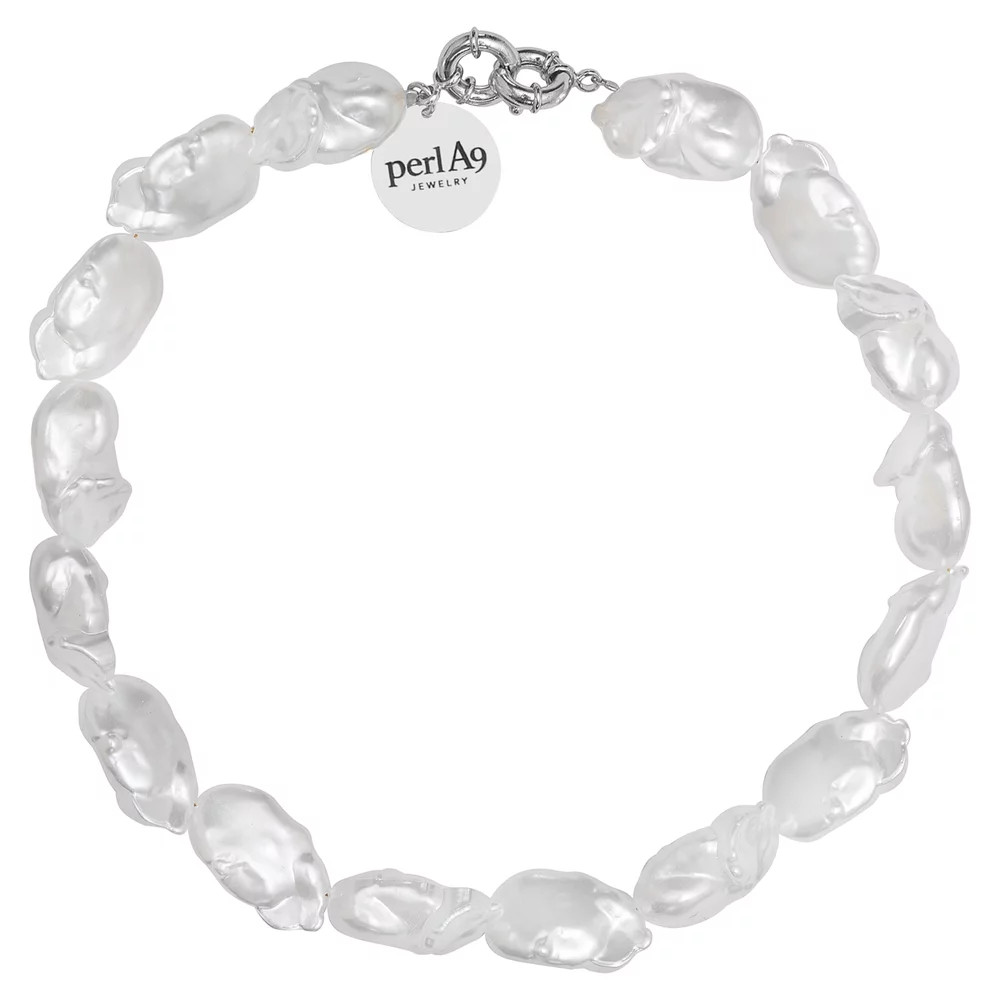 perla9-lant-telefon-colier-curea-the-chunky-accesoriu-multifunctional-din-perle-sintetice-placat-cu-aur-galben-136701-2.webp