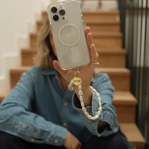 Perla9 Maner telefon / Colier THE ESSENTIAL accesoriu unisex multifunctional din perle sintetice - placat cu aur galben