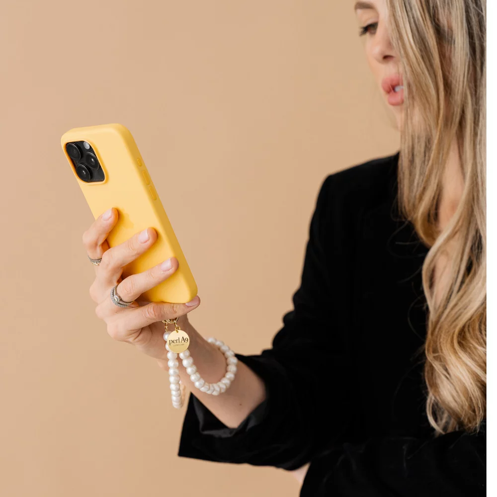 perla9-maner-telefon-colier-the-natural-accesoriu-multifunctional-din-perle-de-cultura-placat-cu-argint-135993-2.webp