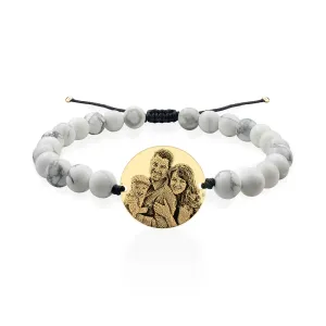 Bratara Aur 14K Premium barbati, pietre semipretioase howlit alb si banut mare, personalizata cu poza (20 mm)