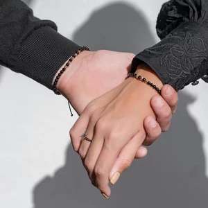 Bratari cuplu Aur 14K Premium, snur reglabil, onix si bilute (4 mm)